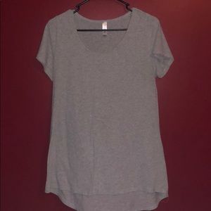 Lularoe solid gray classic tee.